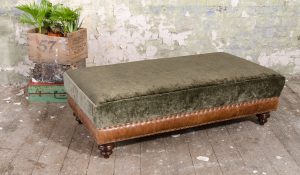 Gaucho Sofa & Chair