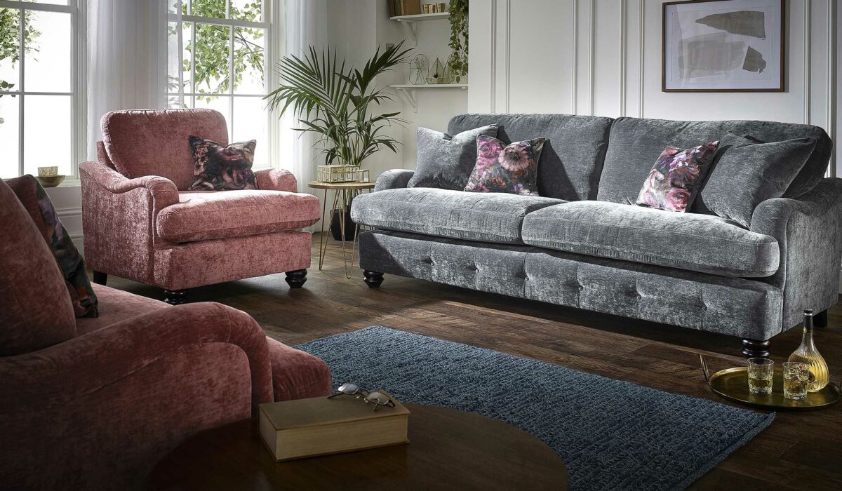 Sofas & Chairs Worcester Seats & Sofas